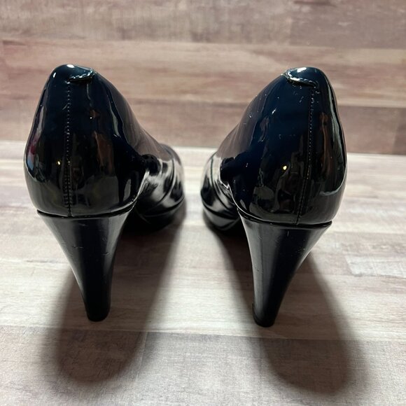 Clarks Womens Navy Patent Leather Cushion Heel Pumps Size 7M - Picture 10 of 13